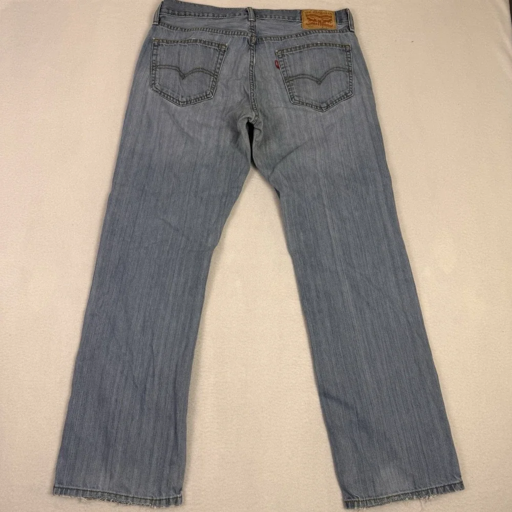 Levi's 559 Relaxed Straight Jeans Men's 34x32 Light‎ Wash Distressed Denim